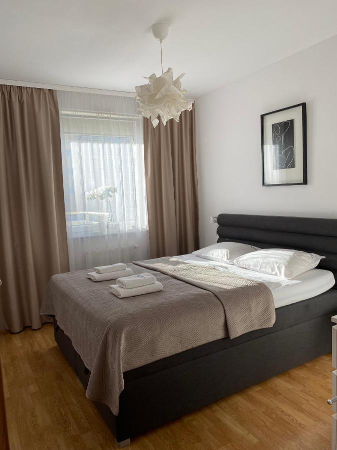 Apartament Trzech Stolic กอร์ซุฟเวียลคอปอลสกี ภายนอก รูปภาพ